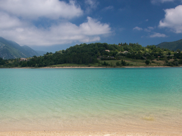 lago di castel san vincenzo